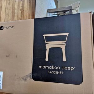 4 Mom baby bassinet